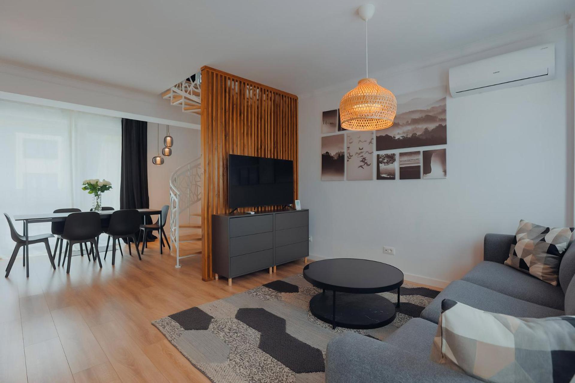 Dec Apartament *